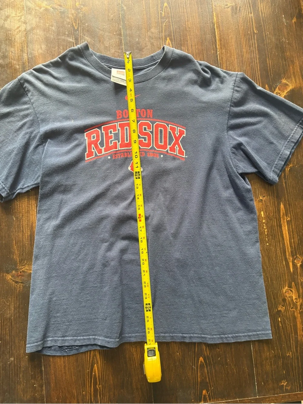Nike red design